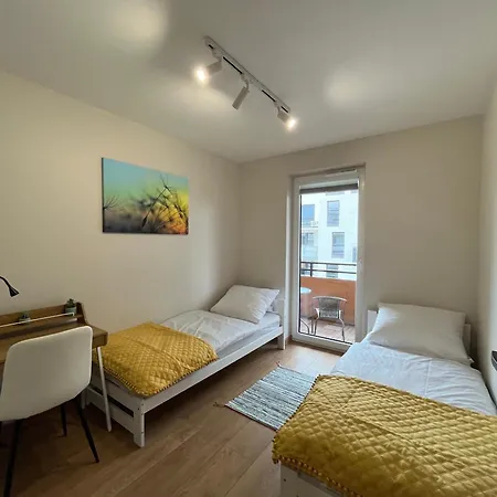 40 Apartment Breslau