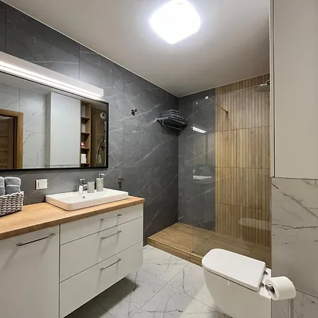 40 Apartment Wroclaw